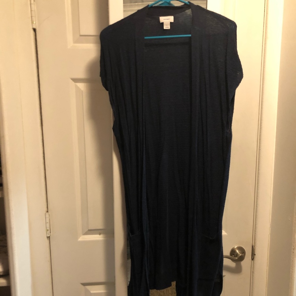 Short sleeve sweater